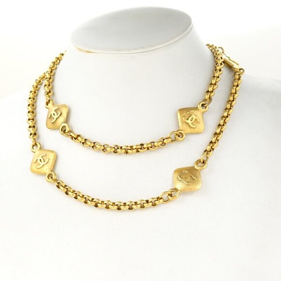 CHANEL CC Logos Rhombus Charm Long Necklace 35" Gold Tone 29 Auth - Picture 1 of 6
